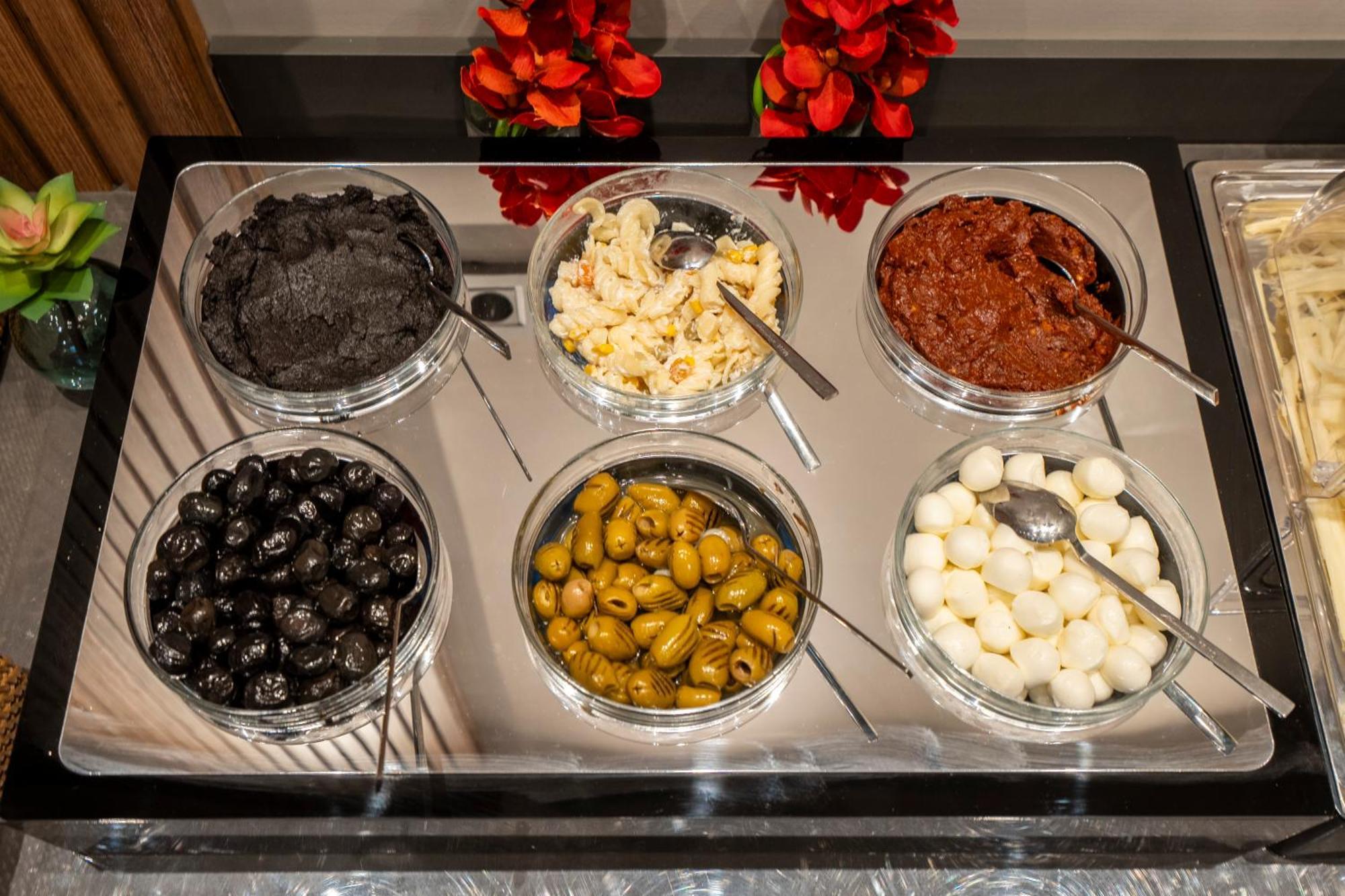 Erk Hotel Istanbul Bagian luar foto