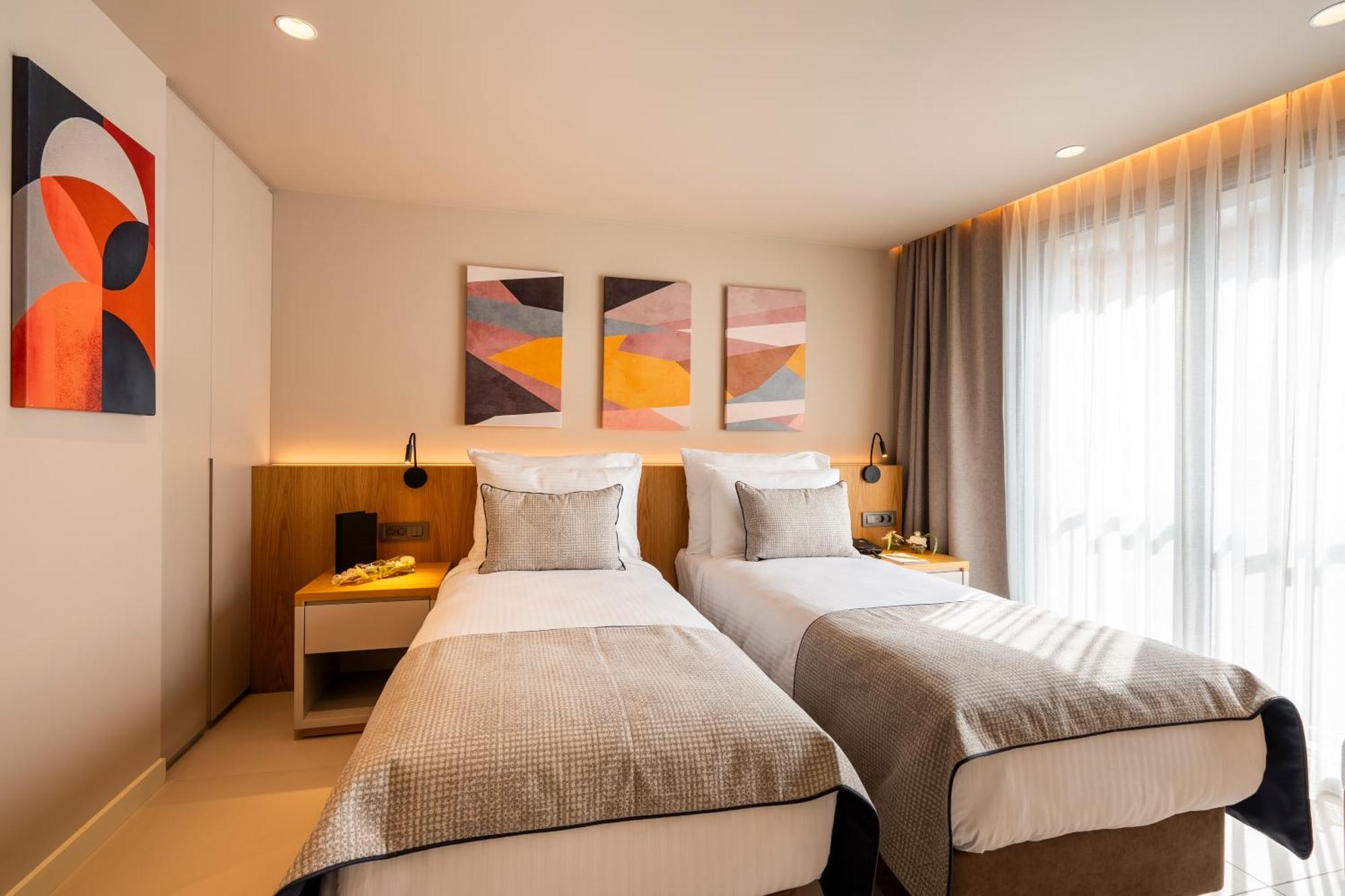 Erk Hotel Istanbul Bagian luar foto