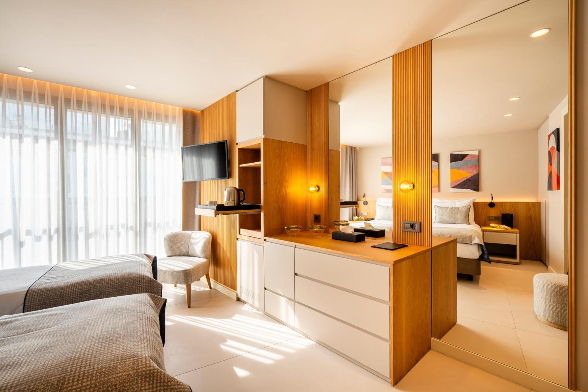 Erk Hotel Istanbul Bagian luar foto