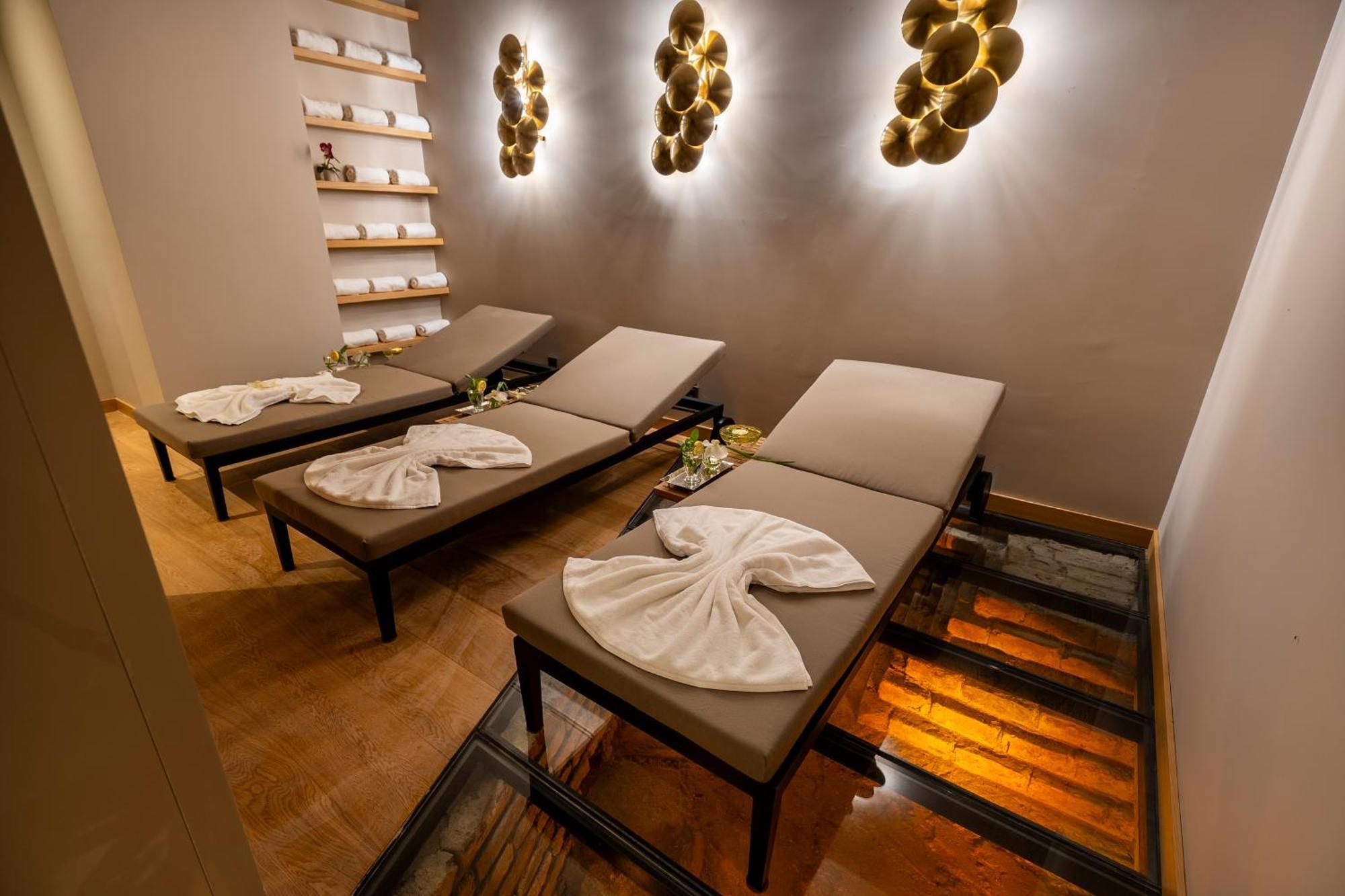 Erk Hotel Istanbul Bagian luar foto